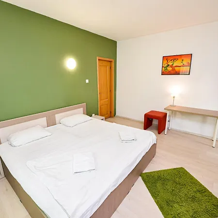 The Lincoln - Shabbat Friendly *