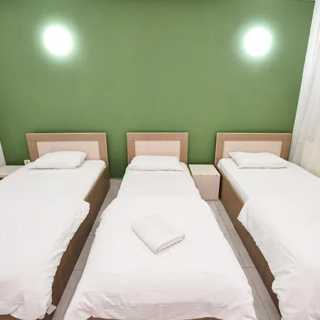 The Lincoln - Shabbat Friendly *