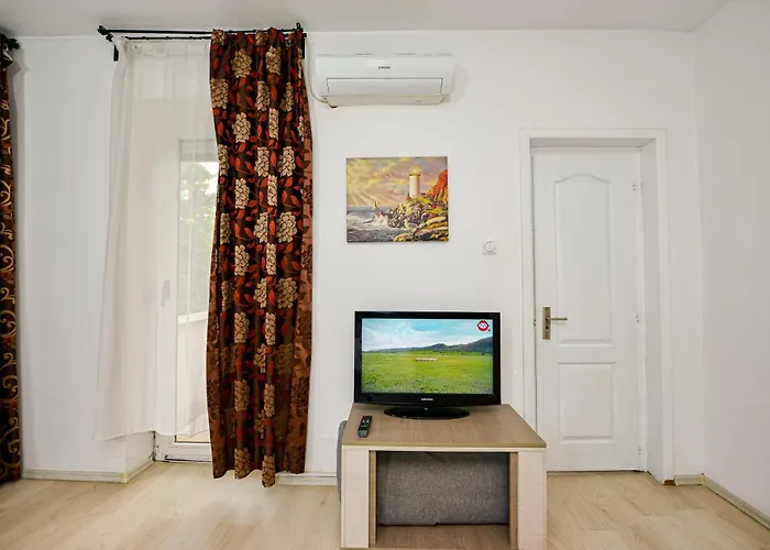 The Lincoln - Shabbat Friendly