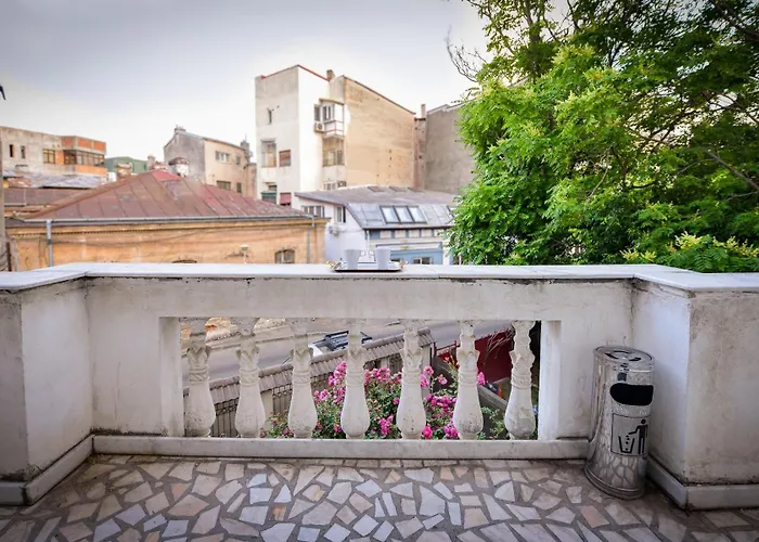 The Lincoln - Shabbat Friendly *