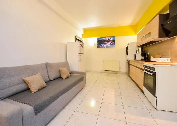 The Lincoln - Shabbat Friendly