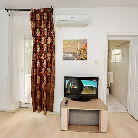 The Lincoln - Shabbat Friendly Apartamento