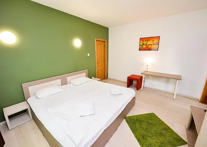 The Lincoln - Shabbat Friendly *